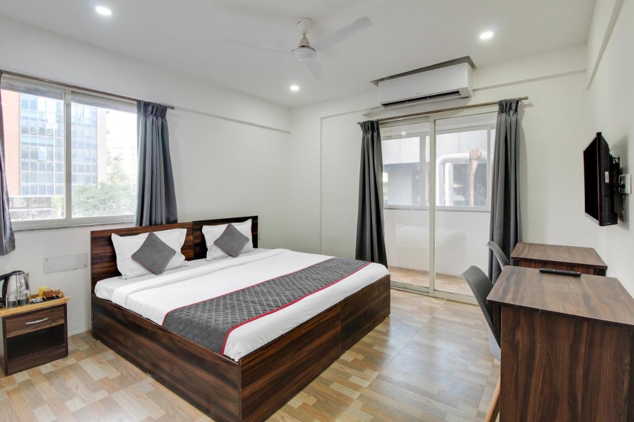 Отель Super Oyo Townhouse 1237 Balewadi Meribel Village Экстерьер фото