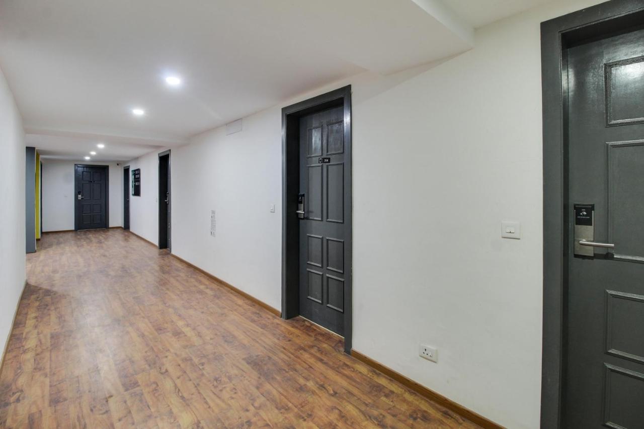 Отель Super Oyo Townhouse 1237 Balewadi Meribel Village Экстерьер фото
