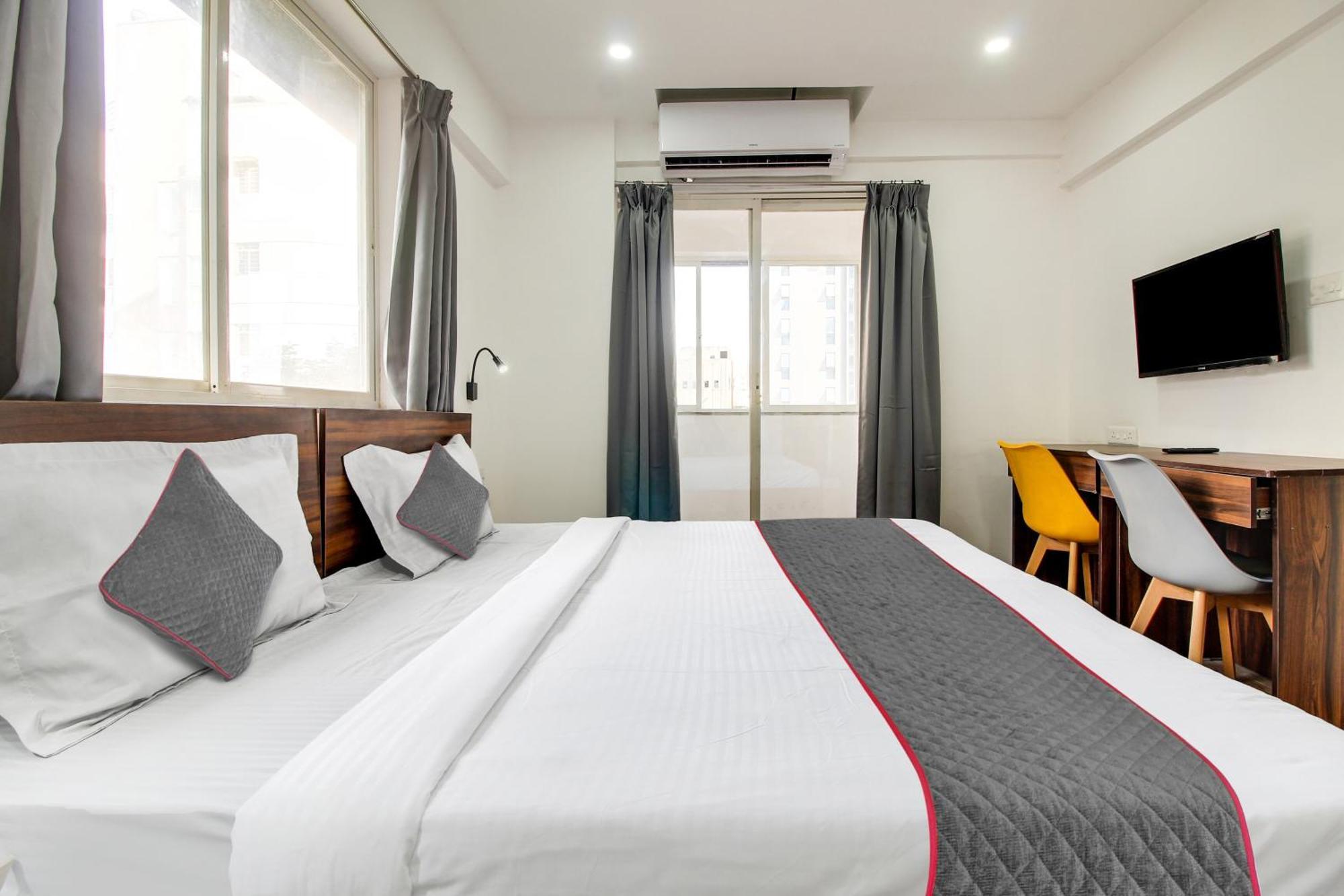 Отель Super Oyo Townhouse 1237 Balewadi Meribel Village Экстерьер фото
